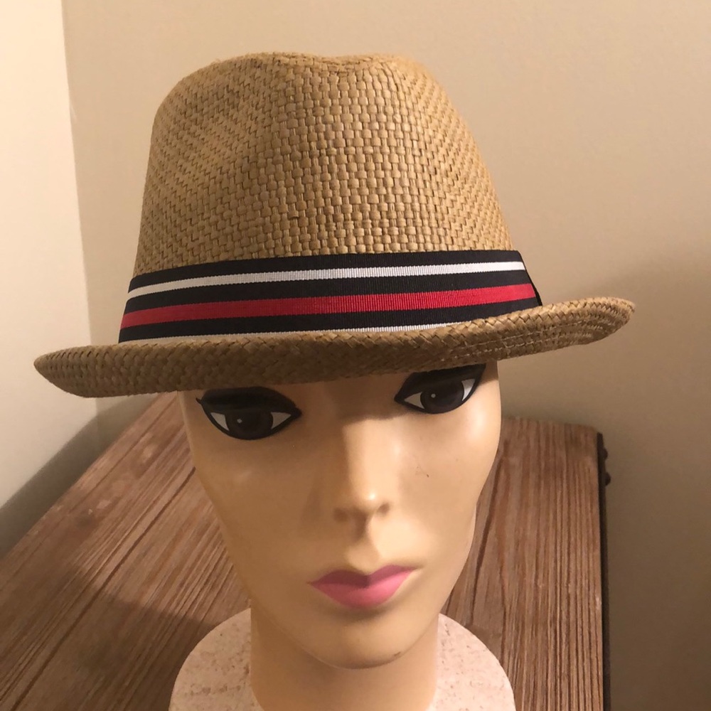 Fedora hat